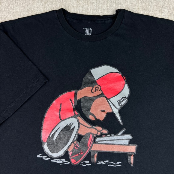 J Dilla Graphic T-Shirt Men's Large Tee Streetwear Black Authentic Hip Hop Music - Picture 2 of 8